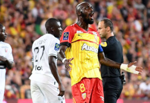 من مباراة (لانس وستاد رين) في الدوري الفرنسي