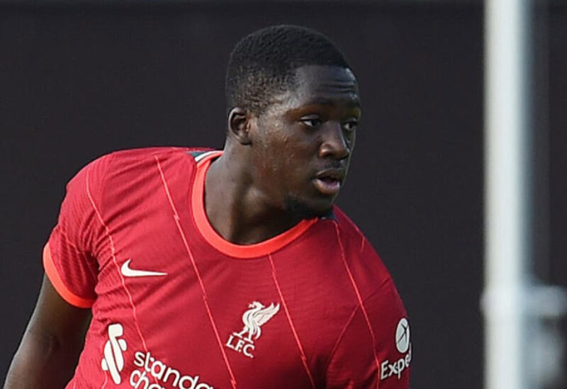 اخبار الرياضة – يشيد سلوت بكوناتي لعودته السريعة بعد وفاة والده