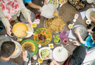 تناول الطعام- تعبيرية