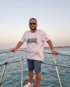  الفنان أحمد رزق