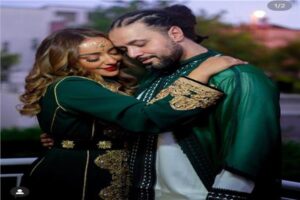 الفنان عبد الفتاح الجريني وزوجته