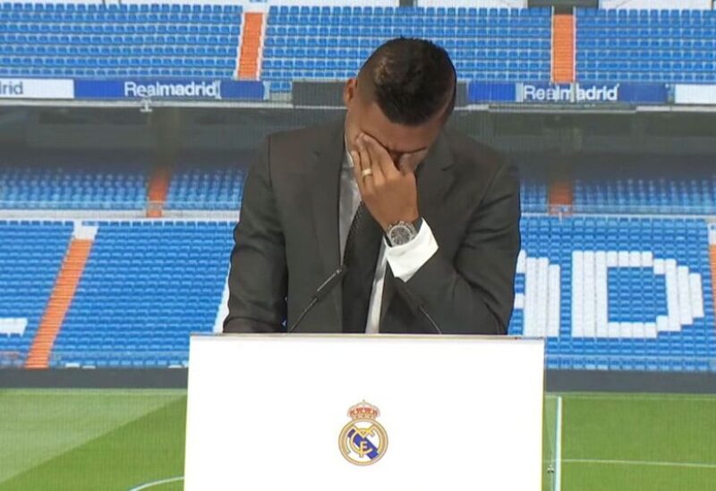 كاسيميرو يبكي في مؤتمر وداع ريال مدريد