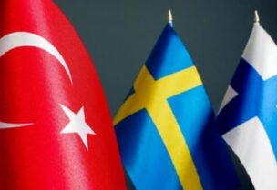 تركيا وفنلندا والسويد