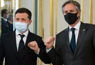 وزير الخارجية الأميركي أنتوني بلينكن والرئيس الأوكراني
