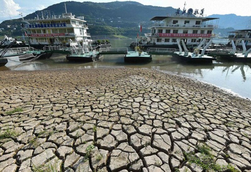 آثار موجة الجفاف التي ضربت جونب غرب الصين