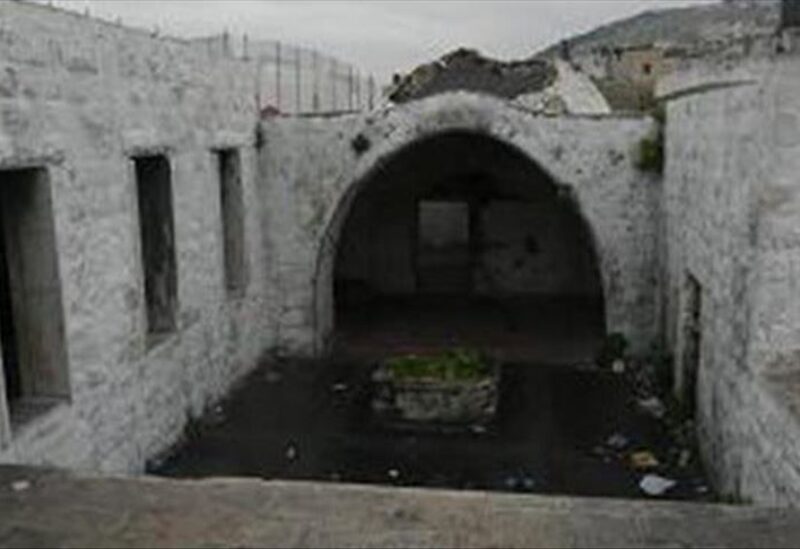 مقام قبر يوسف في نابلس