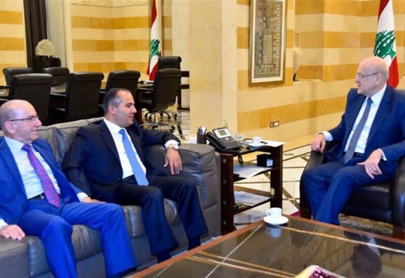 رئيس حكومة تصريف الاعمال نجيب ميقاتي، رئيس بلدية مجدل عنجر سعيد ياسين ورئيس بلدية المرج منوِر الجرّاج