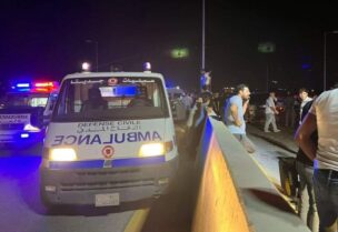 سيارة إسعاف في موقع حادث تعلبايا