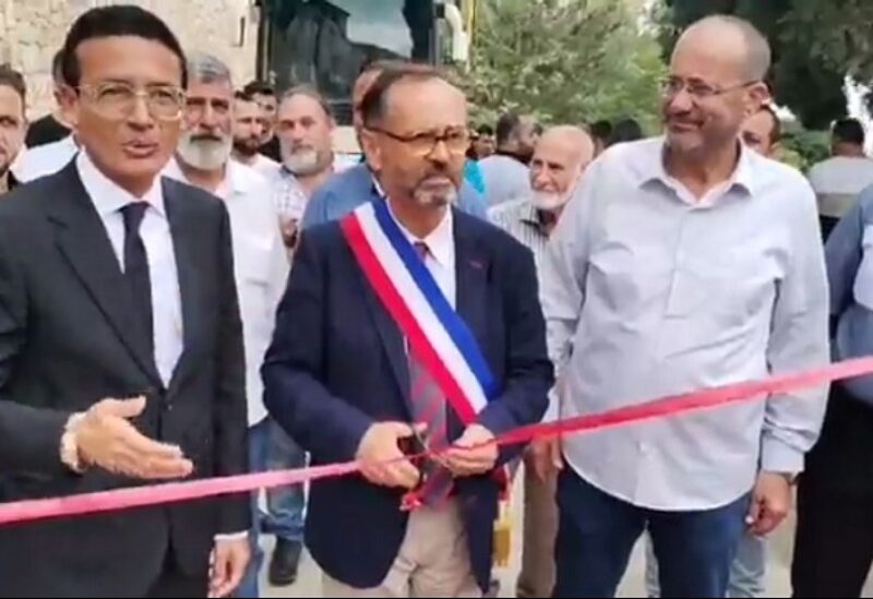 اثناء افتتاح مدرسة كروم العرب في عكار