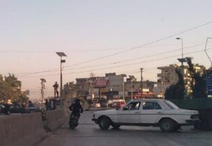 قطع الطريق عند مستديرة العبدة (أرشيف)