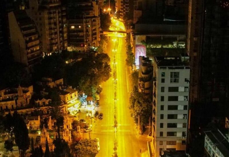 إنارة شارعَي مار متر وأديب إسحق في الأشرفية
