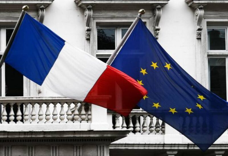 علما فرنسا والاتحاد الأوروبي