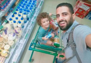 الطفل نوح ووالده