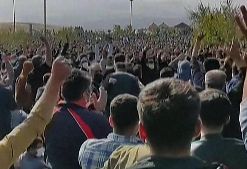 ارتفاع وتيرة الاحتجاجات في إيران