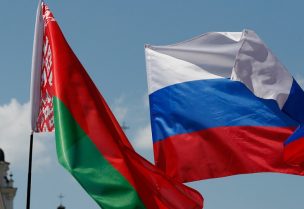 علما روسيا وروسيا البيضاء