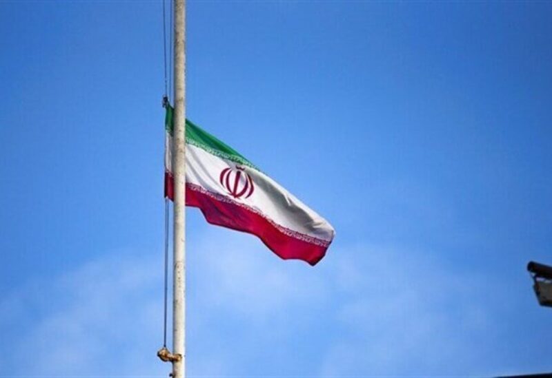 علم إيران