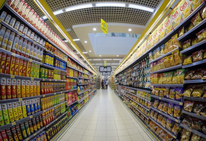 سوبر ماركت للمواد الغذائية في الإمارات