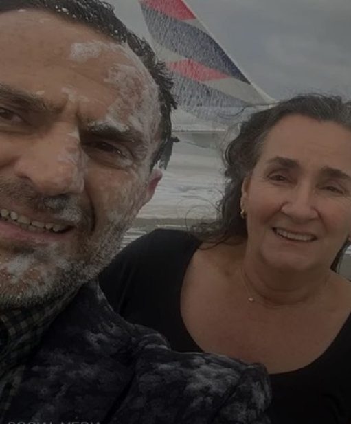 الناجي وزوجته من حادث الطائرة في البيرو 