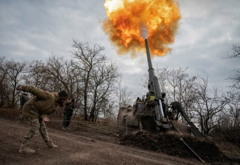 قصف مدفعي أوكراني على مواقع الجيش الروسي في خيرسون
