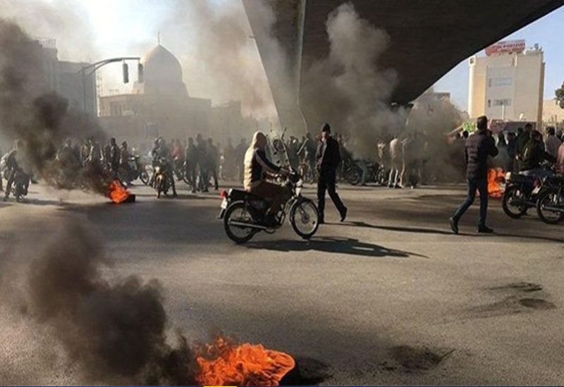 التظاهرات مستمرة في إيران