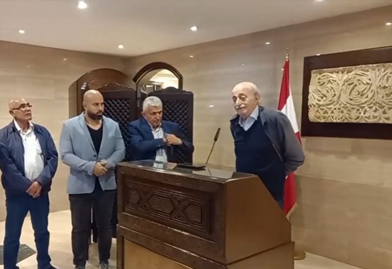 النائب السابق وليد جنبلاط من عين التينة
