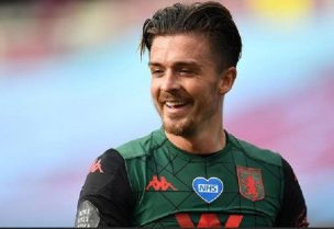 لاعب وسط المنتخب الإنكليزي لكرة القدم جاك غريليش