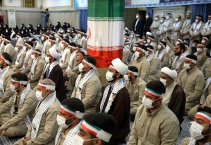 عناصر من قوات الباسيج الإيرانية