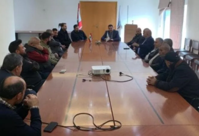 وزير الزراعة وتجار الخضار في بيروت