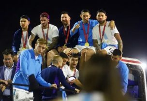 منتخب الارجنتين خلال احتفالهم بالفوز