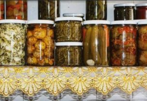 المونة- تعبيرية