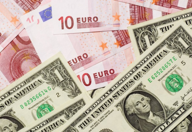 اليورو مقابل الدولار