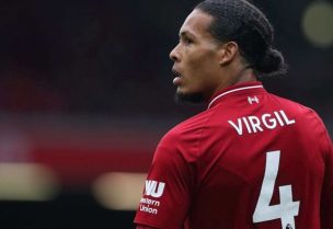 فيرجيل فان دايك قائد ليفربول