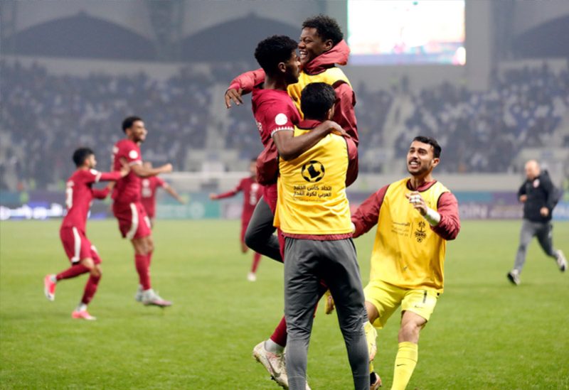 لاعبو المنتخب القطري