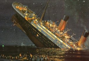 مشهد من فيلم الـ titanic