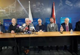 وفد من لجنة الاشغال