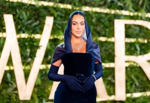 جورجينا خلال حفل "Joy Awards" في الرياض