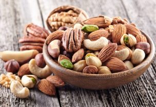 "المكسرات" تكتسب شعبية واسعة بين الناس