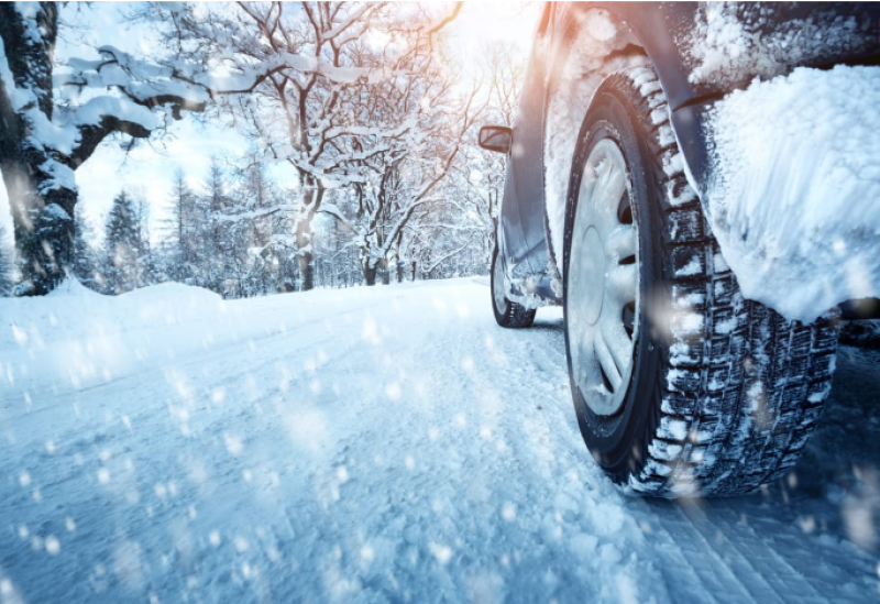 إرشادات لتلافي أخطار القيادة في فصل الشتاء
