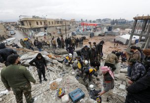 آثار الزلزال المدمر في تركيا- رويترز