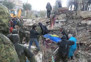 ارتفاع حصيلة قتلى الزلزال في تركيا وسوريا