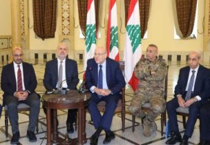 ميقاتي مستقبلًا فرق الإغاثة اللبنانية