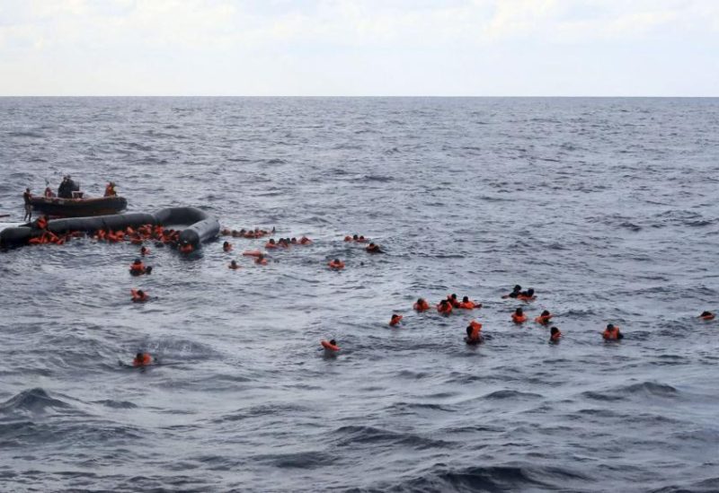 غرق قارب مهاجرين- أرشيفية