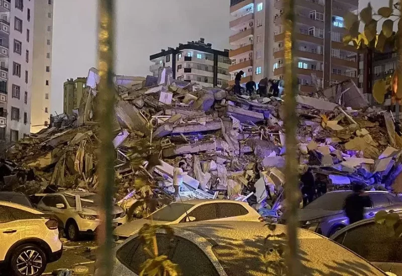 زلزال مدمر يضرب تركيا وسوريا