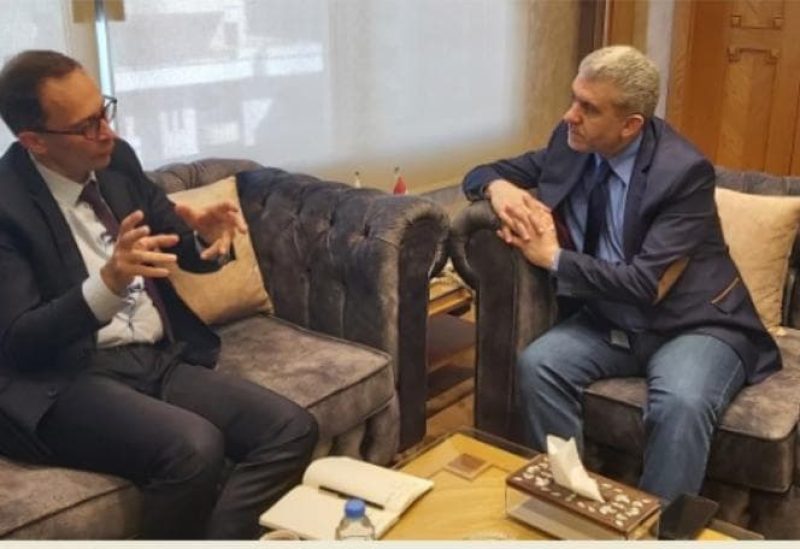 بيرم التقى ممثل "توتال"