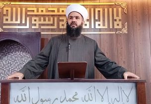 إمام مسجد "ناجي العلي" في سبلين في إقليم الخروب - الشوف "الشيخ خالد يحيى"