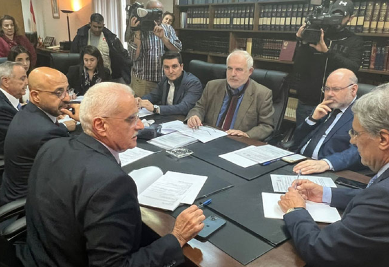 خطة عمل بين يزبك وحمية وياسي