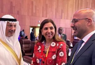 ناصر ياسين خلال مشاركته في المؤتمر الأممي في قطر