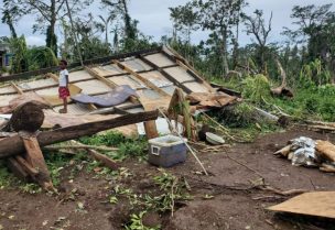 آثار الإعصار الذي ضرب جمهورية فانواتو