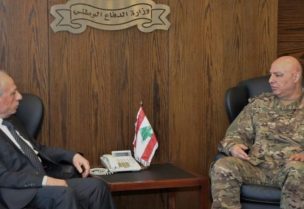وزير الدفاع موريس سليم وقائد الجيش جوزاف عون