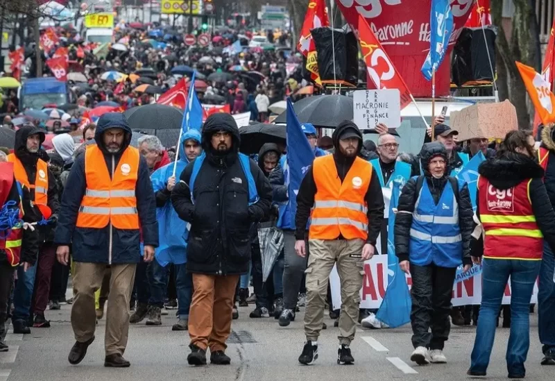 احتجاجات في فرنسا ضد خطة ماكرون